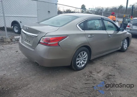 2014 Nissan Altima 2.5 S z USA, uszkodzony, nr VIN 1N4AL3AP4EC116631